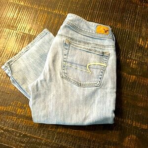 American Eagle outfitters size 6, kick boot stretch